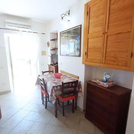 La Piaggia Apartment *